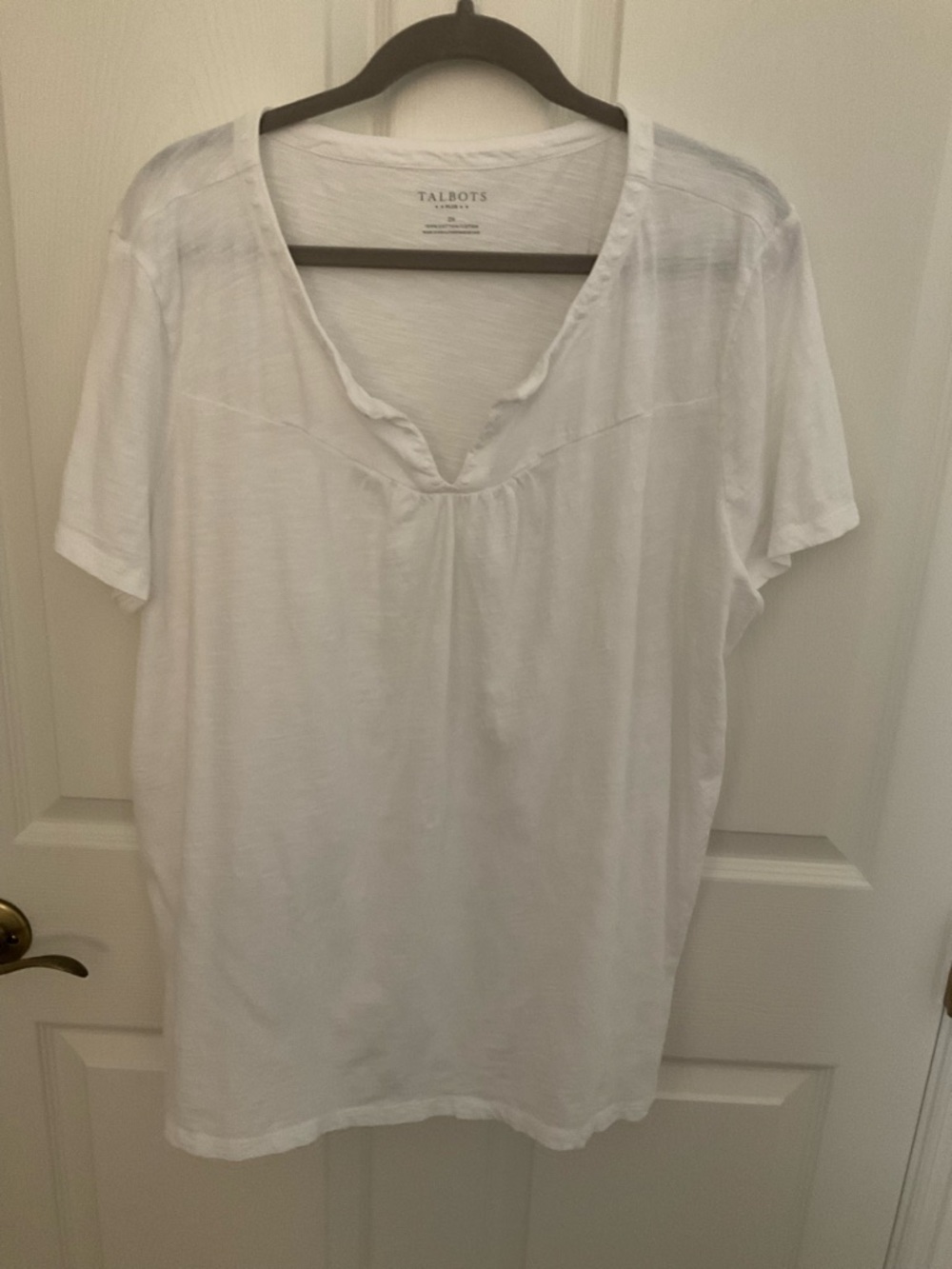 Talbots White Short Sleeve V-Neck Tunic Top